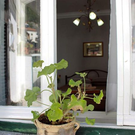 Meteora Mansion - Traditional Apt 3Bd - Rocks View กาลัมปากา ภายนอก รูปภาพ