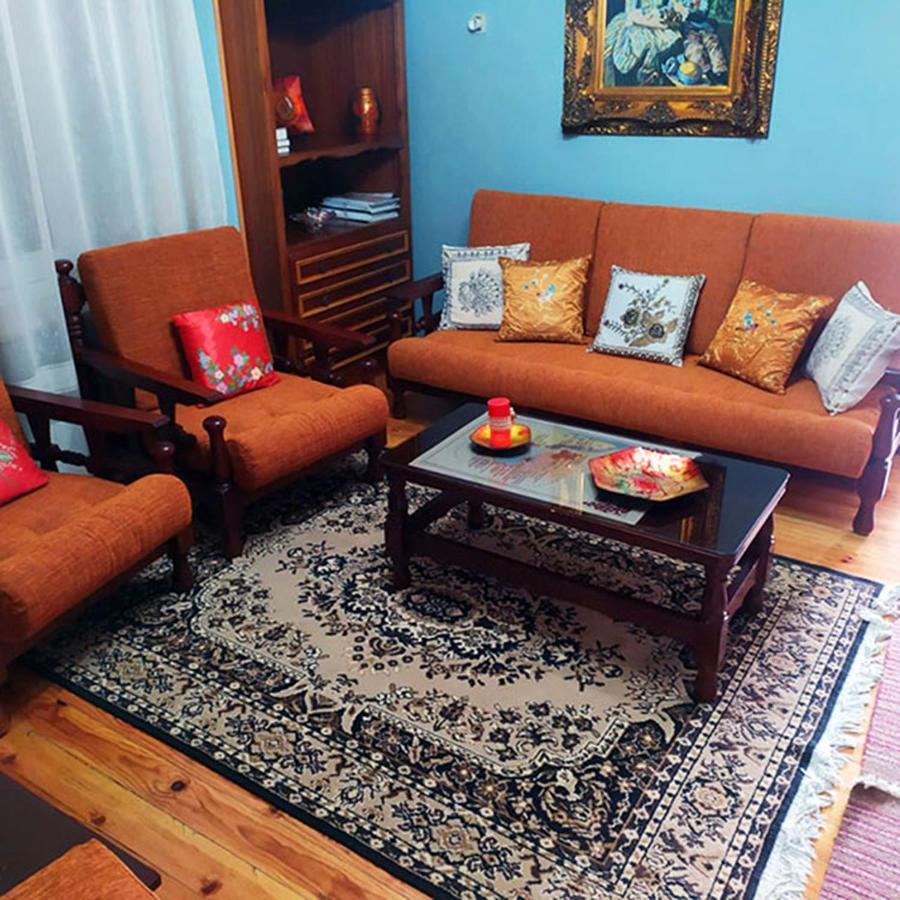 Meteora Mansion - Traditional Apt 3Bd - Rocks View กาลัมปากา ภายนอก รูปภาพ