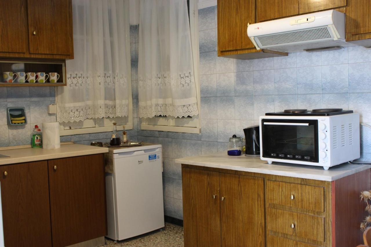 Meteora Mansion - Traditional Apt 3Bd - Rocks View กาลัมปากา ภายนอก รูปภาพ